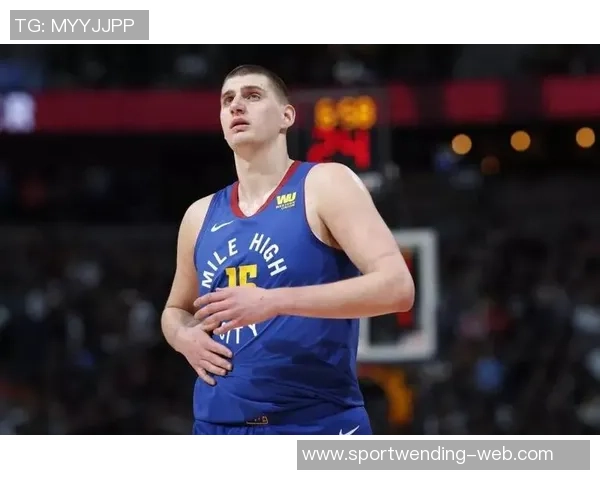 张佳玮分析恩比德的配套阵容表现与球队贡献的深度探讨