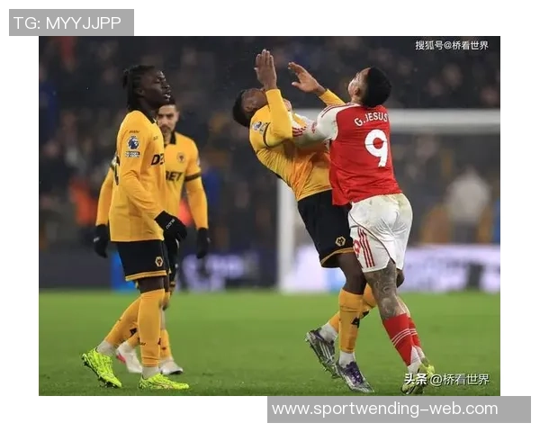 阿森纳今日训练缺少卡皮耶和卡拉菲奥里两名球员的身影